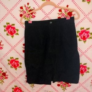 Vintage suede Global Identity GIII pencil skirt.